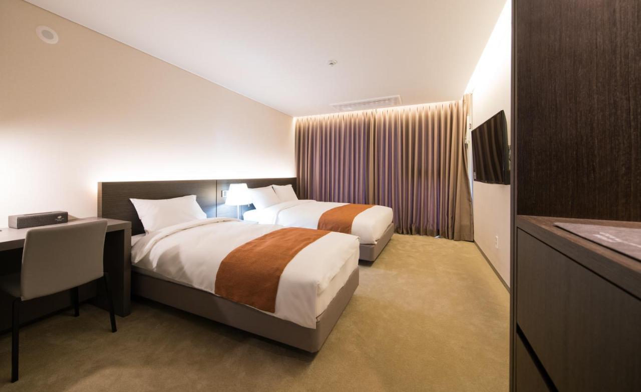 Grand Mer Hotel Seogwipo Ocean Exterior foto
